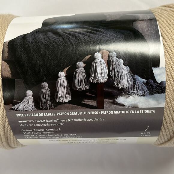 Caron Yarnspirations One Pound Yarn 10636 Dove Beige Acrylic 16 oz Medium - Picture 3 of 7